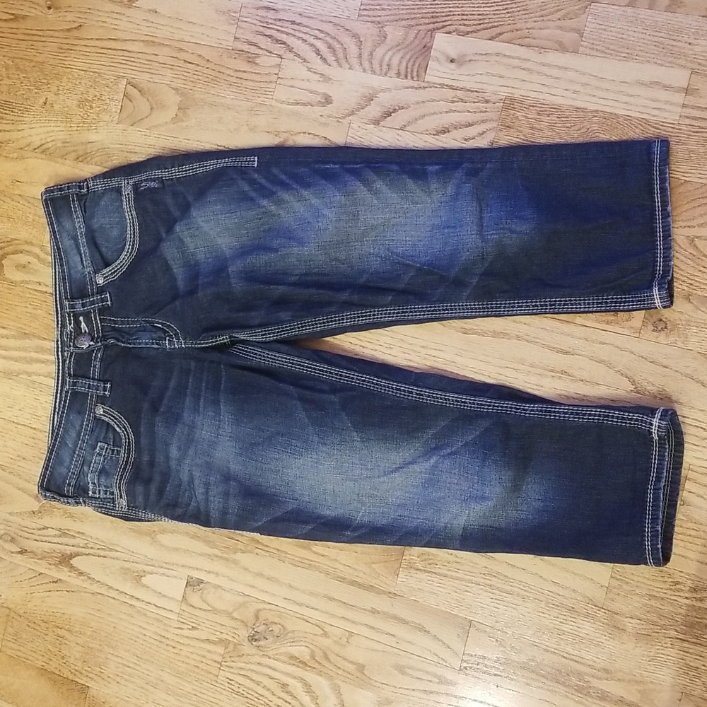 (W28) Silver Jeans Co. Suki Surplus Capris Classic Western Denim